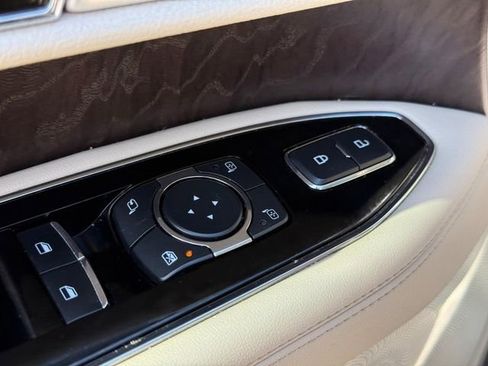 Used 2021 Lincoln Navigator Reserve w/ Luxury Package AWD/4WD image 19