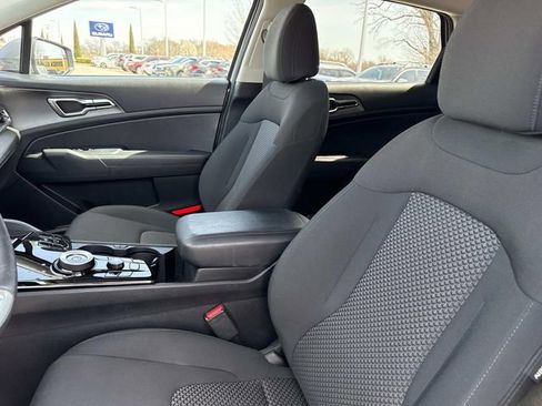 Certified 2023 Kia Sportage LX image 13