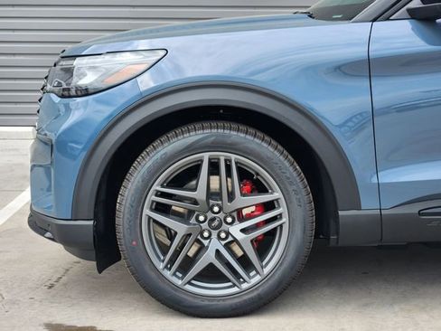New 2026 Ford Explorer ST AWD/4WD image 5