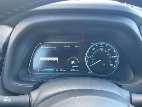 Used 2024 Nissan Leaf SV Plus image 19