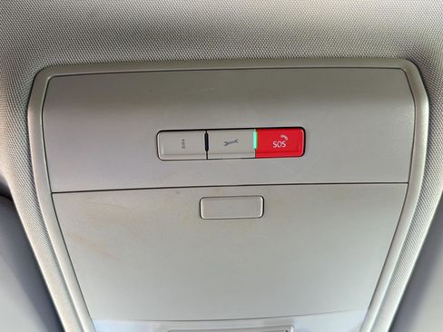 Used 2023 Volkswagen Atlas SE image 20