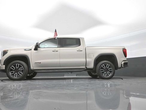 New 2026 GMC Sierra 1500 AT4 w/ AT4 Premium Package AWD/4WD image 35