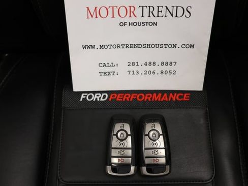 Used 2020 Ford Mustang Shelby GT500 w/ Technology Package RWD image 98