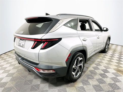 Used 2022 Hyundai Tucson SEL w/ Convenience Package image 3