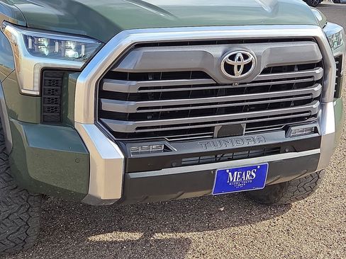 Used 2023 Toyota Tundra Limited image 9