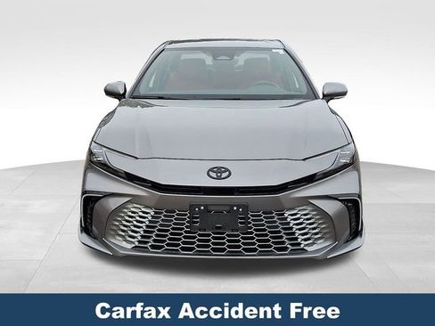 Used 2025 Toyota Camry XSE image 3