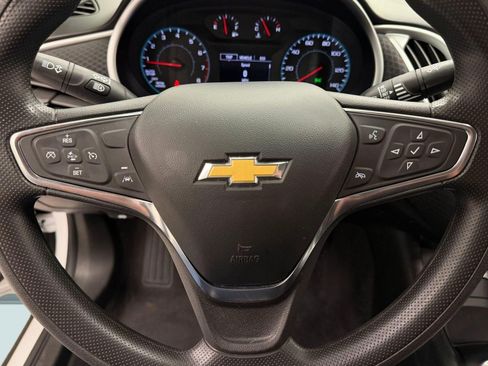 Used 2024 Chevrolet Malibu LT FWD image 14
