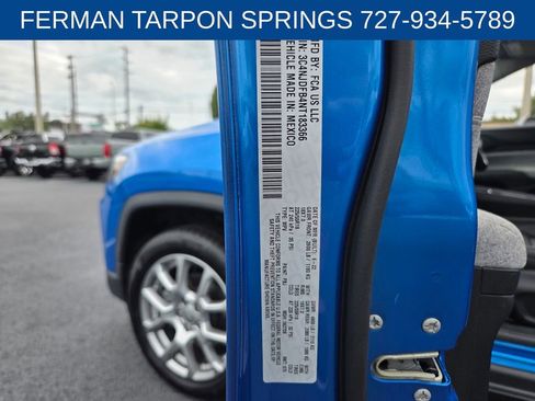 Used 2022 Jeep Compass Latitude w/ Sun and Sound Group AWD/4WD image 23