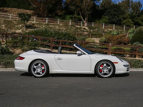 Used 2006 Porsche 911 Carrera S image 7