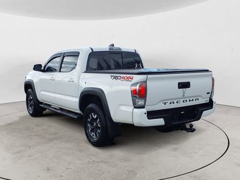 Certified 2022 Toyota Tacoma TRD Off-Road w/ Technology Package AWD/4WD image 3