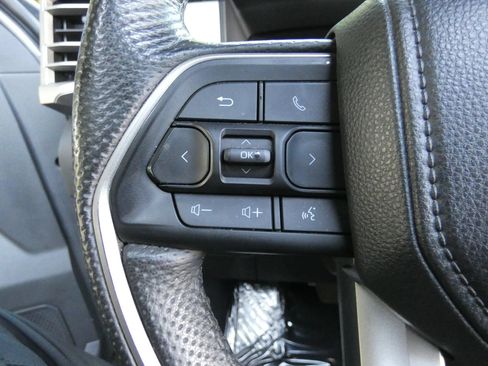 Used 2025 Toyota Tundra Limited AWD/4WD image 73