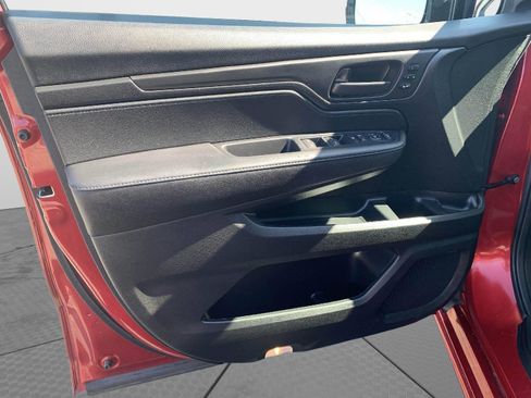 Certified 2025 Honda Odyssey Sport-L image 11
