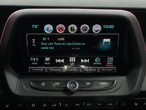 Used 2018 Chevrolet Camaro SS RWD image 23