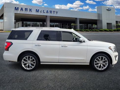 Certified 2019 Ford Expedition Platinum RWD image 3