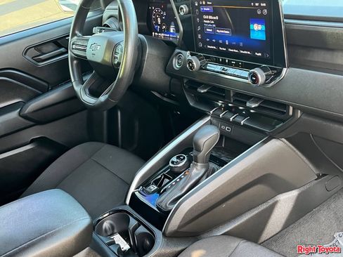 Used 2024 Chevrolet Colorado Trail Boss AWD/4WD image 12