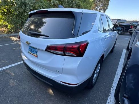 Used 2024 Chevrolet Equinox LT FWD image 5