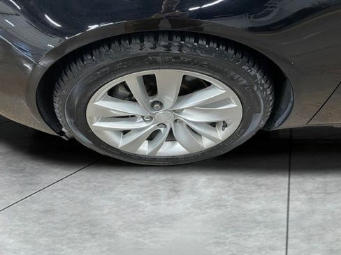 Used 2014 Buick Regal Premium image 14