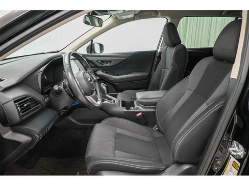 Used 2023 Subaru Outback Premium image 10