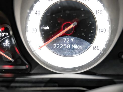 Used 2011 Mercedes-Benz SL 550 w/ Premium I Pkg image 17