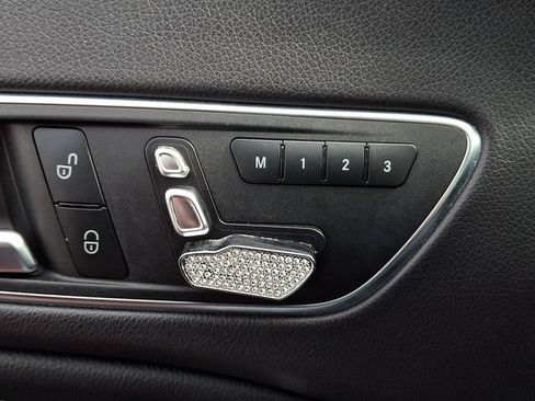 Used 2019 Mercedes-Benz CLA 250 4MATIC image 28