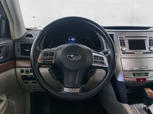 Used 2014 Subaru Outback 2.5i Limited AWD/4WD image 17