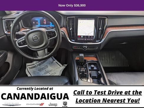 Used 2025 Volvo V60 B5 Cross Country Plus AWD/4WD image 14