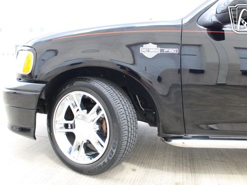 Used 2000 Ford F150 Harley-Davidson RWD image 27