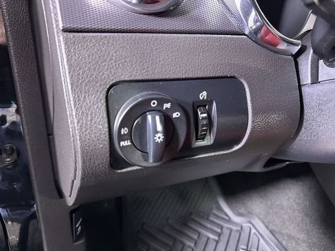 Used 2006 Ford Mustang GT Premium image 18