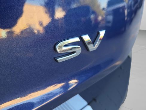 Used 2023 Nissan Rogue SV image 32