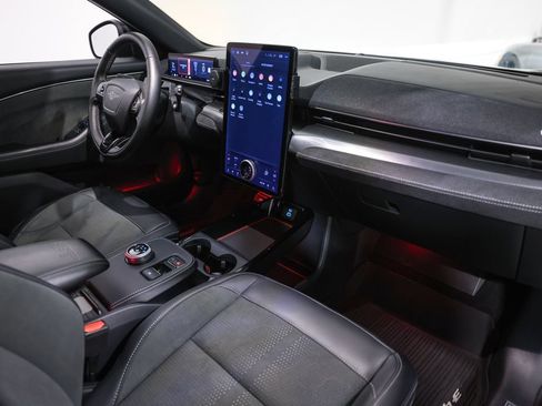 Used 2022 Ford Mustang Mach-E GT w/ GT Performance Edition AWD/4WD image 23