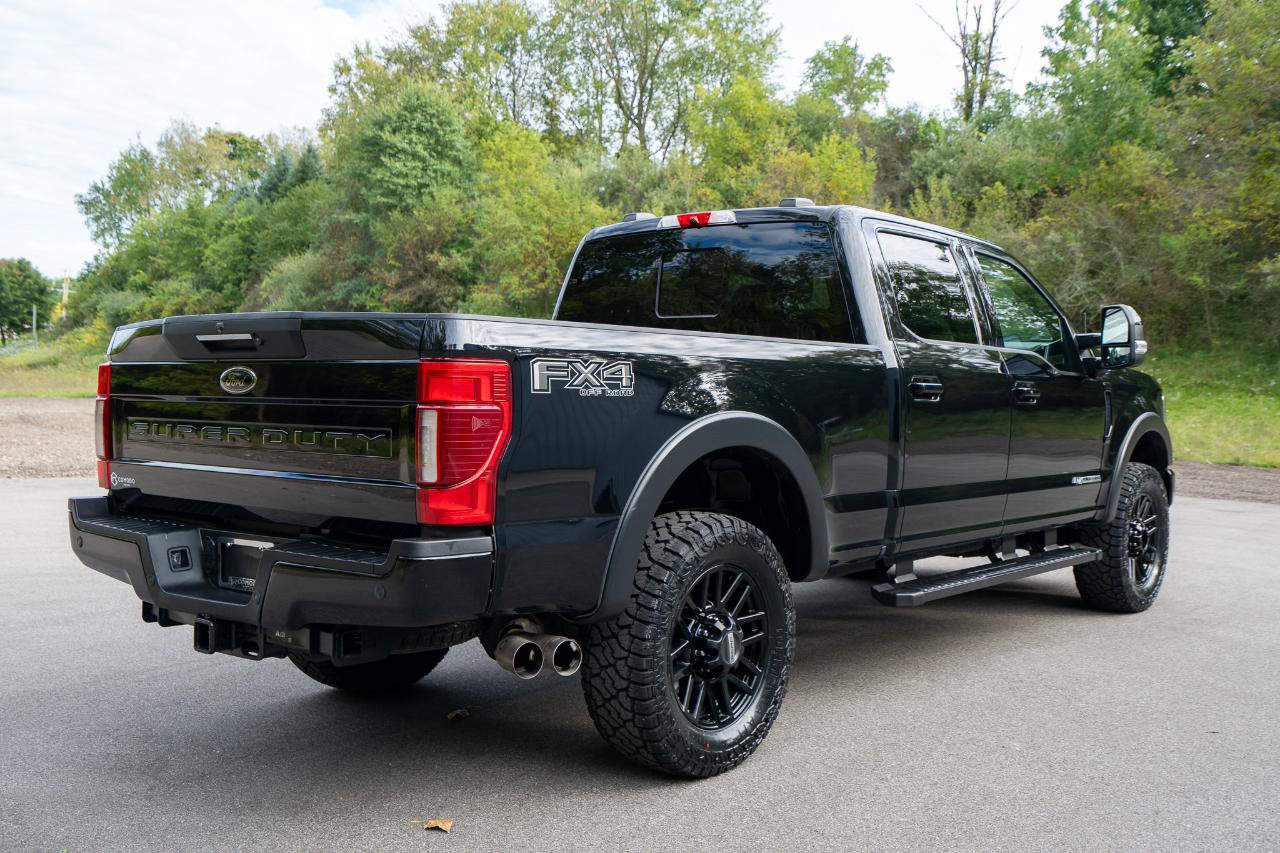 Used 2022 Ford F250 Lariat w/ Black Appearance Package AWD/4WD image 3