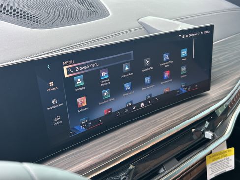 New 2026 BMW X5 xDrive40i w/ M Sport Package image 39