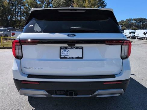 New 2026 Ford Explorer Platinum image 5