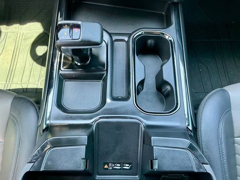 Used 2025 Chevrolet Silverado 1500 ZR2 w/ Technology Package AWD/4WD image 37