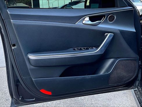 Used 2020 Kia Stinger GT image 21