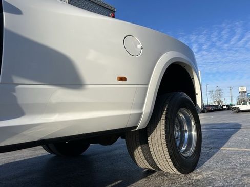 Used 2015 RAM 3500 Laramie Longhorn image 20