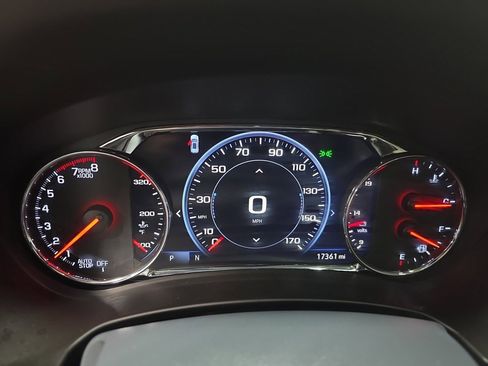 Used 2024 GMC Terrain Denali w/ Denali Premium Package image 20