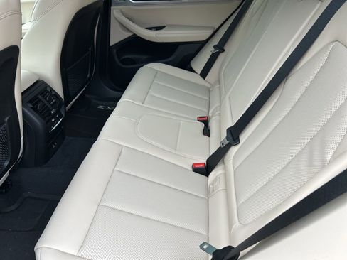 Used 2023 BMW X3 xDrive30i AWD/4WD image 11