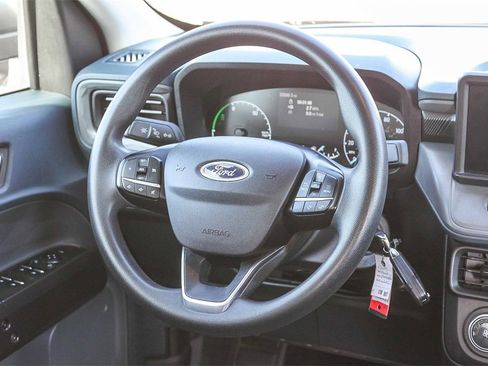 Certified 2024 Ford Maverick XL image 20