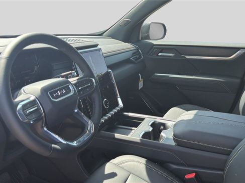 New 2026 GMC Acadia Elevation w/ Elevation Premium Package AWD/4WD image 19