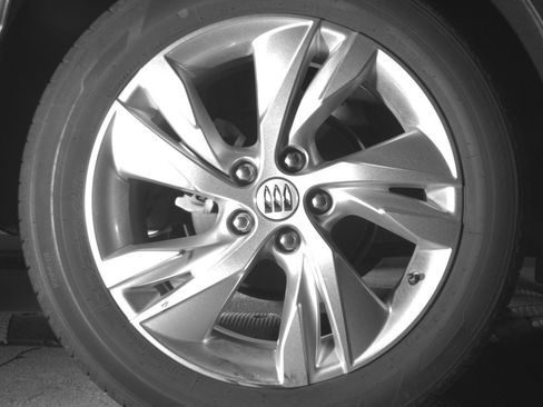 Used 2025 Buick Encore GX Preferred AWD/4WD image 15
