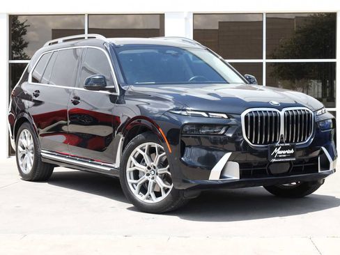 Used 2024 BMW X7 xDrive40i AWD/4WD image 6