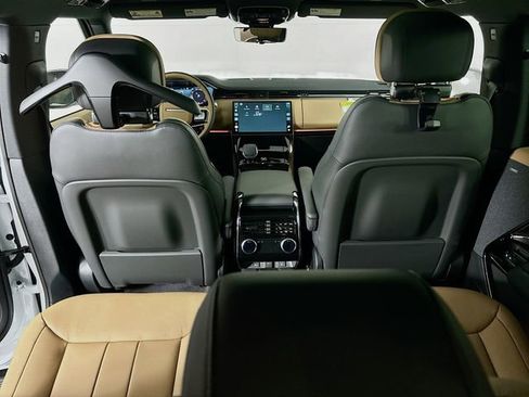 New 2026 Land Rover Range Rover Sport Dynamic SE AWD/4WD image 23
