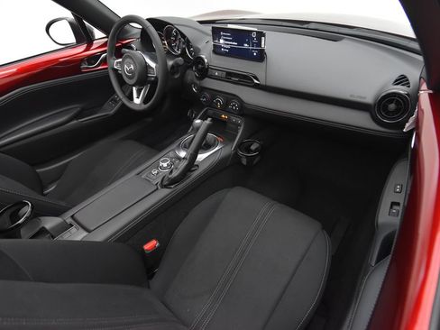 New 2026 MAZDA MX-5 Miata Club RWD image 29