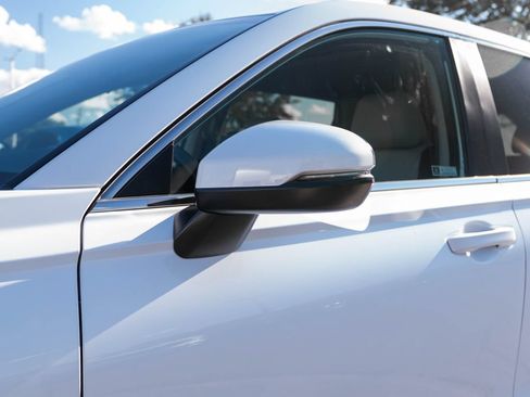 Used 2023 Honda CR-V EX image 14