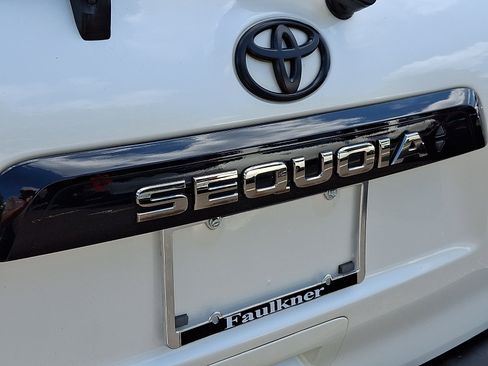 Used 2021 Toyota Sequoia Nightshade w/ Safety & Convenience Package AWD/4WD image 34