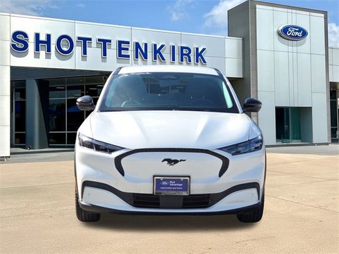 Certified 2025 Ford Mustang Mach-E Select image 2