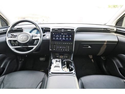 Used 2023 Hyundai Tucson Limited w/ Cargo Package FWD image 11