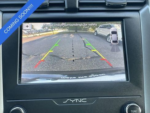 Used 2019 Ford Fusion SE AWD/4WD image 25