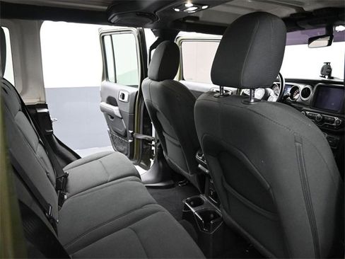 Used 2021 Jeep Wrangler Unlimited Sahara w/ Uconnect 4C Nav & Sound Group image 21